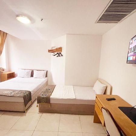 White Horse Hotel Баку Екстериор снимка