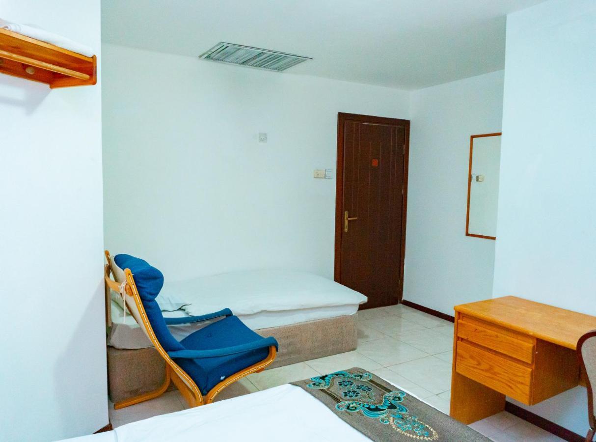 White Horse Hotel Баку Екстериор снимка